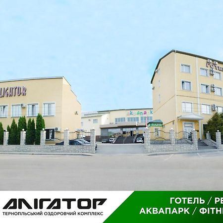 Hotel Aquapark Alligator Ternopil Esterno foto